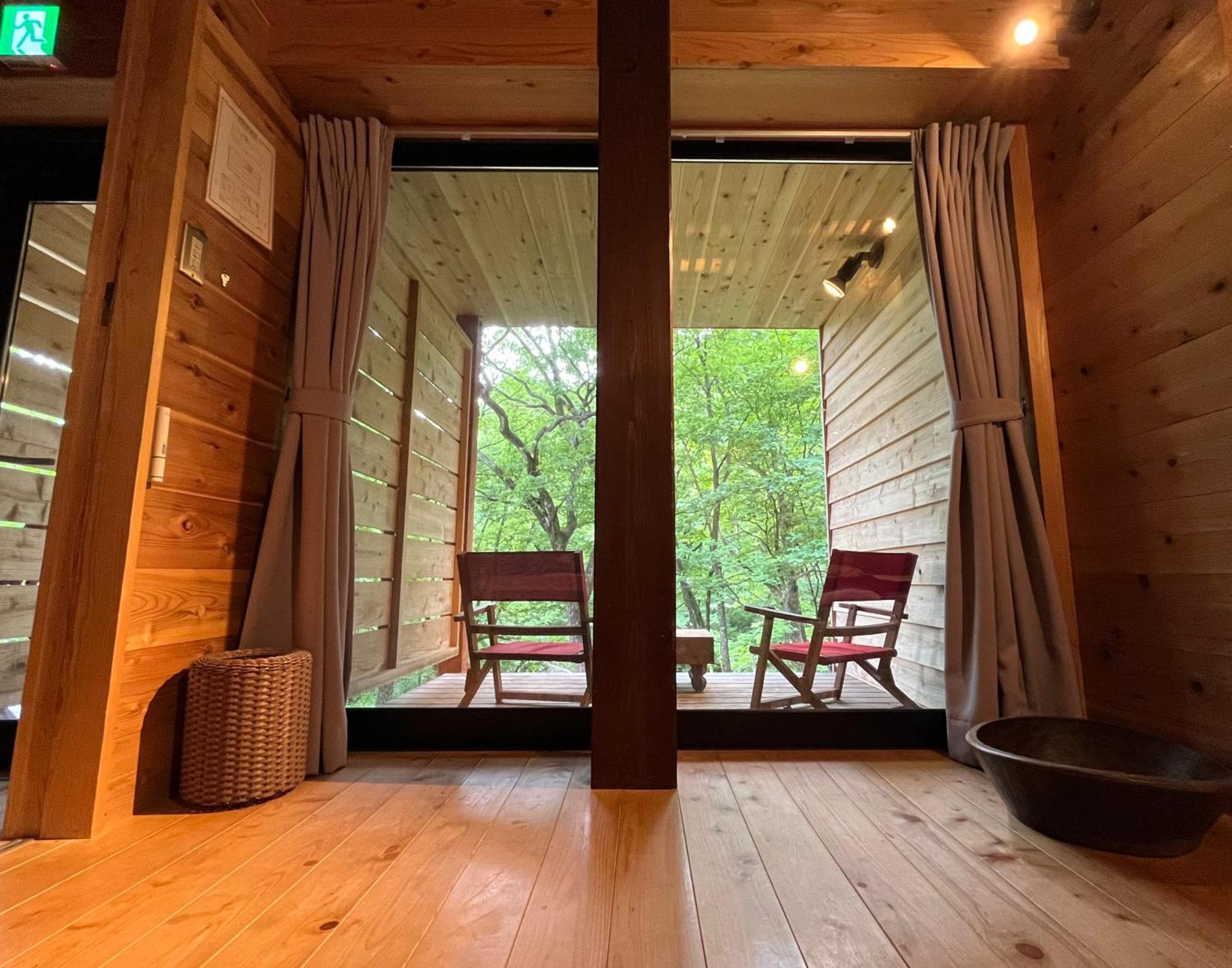 Guesthouse Kazura Nanto Exteriör bild